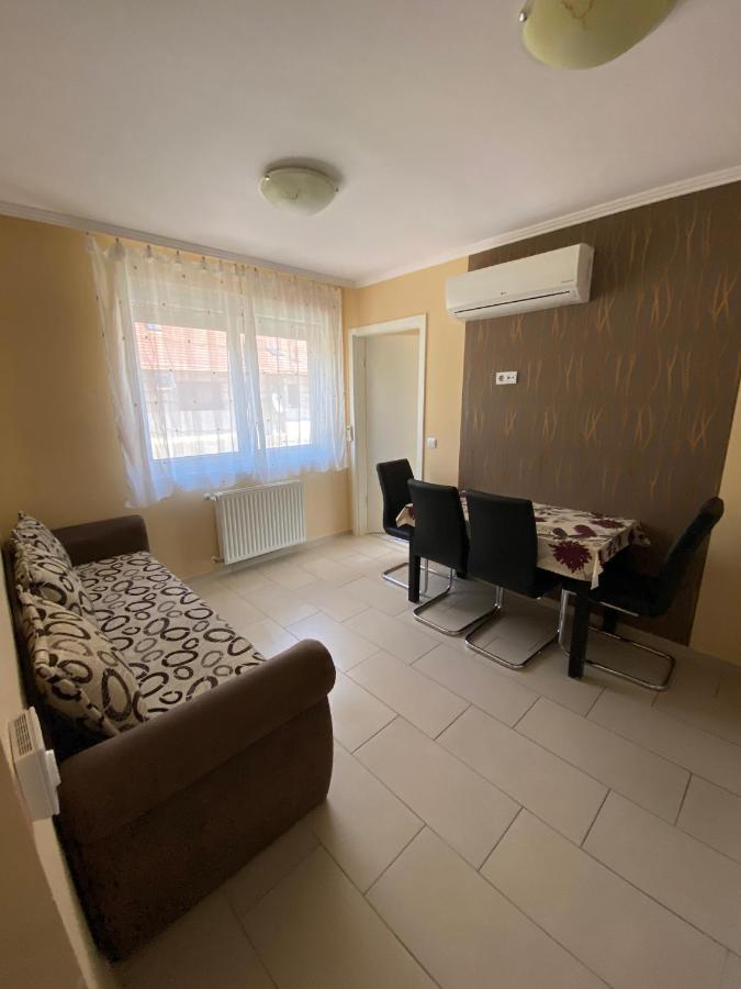 Kohl Wellness Apartman Siófok Extérieur photo